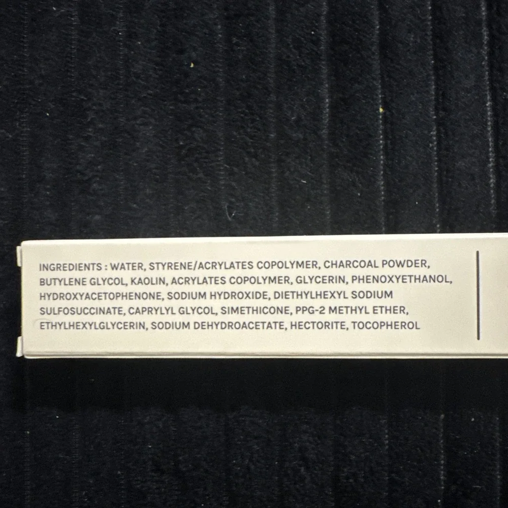 Chica Beauty MIRAME Matte Black‎ Liquid Eyeliner Smooth Glide No Smudge NIB